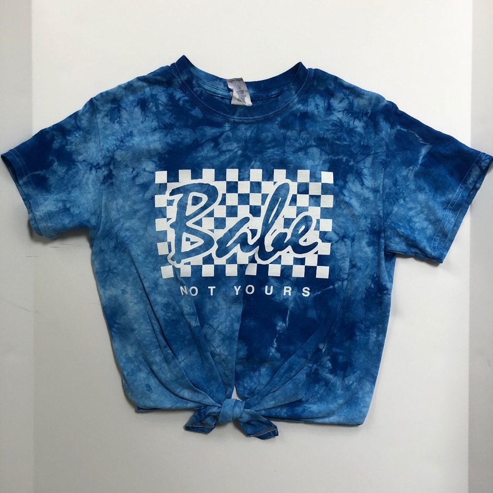 GILDAN/RUE21 -short sleeved top.